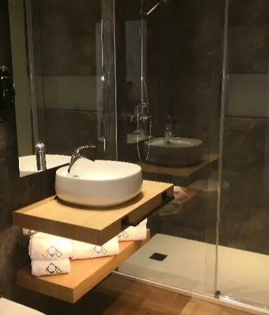 Premium Apartment *